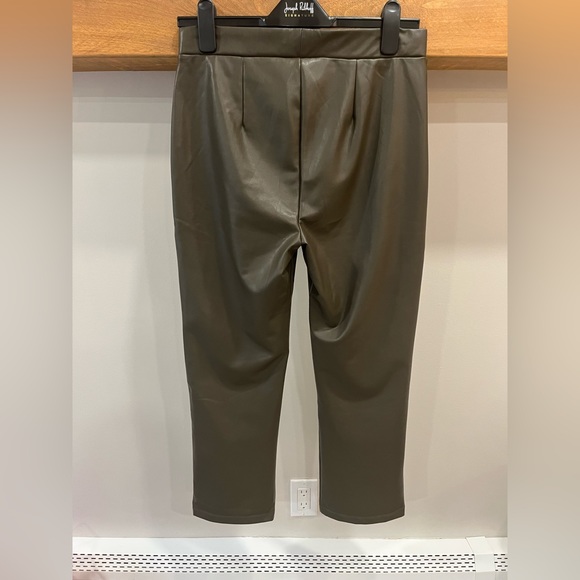 Sanctuary Clothing Leather Like Carnaby Kick Crop Pant Olive Oil - Picture 3 of 4